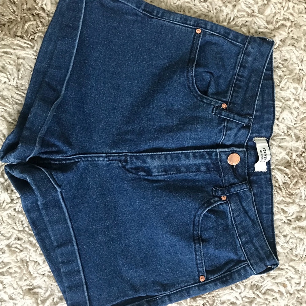High waisted denim blue shorts
